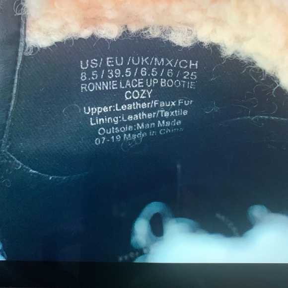 Kenneth Cole Black Rhode Lace Up Boot - Picture 9 of 9